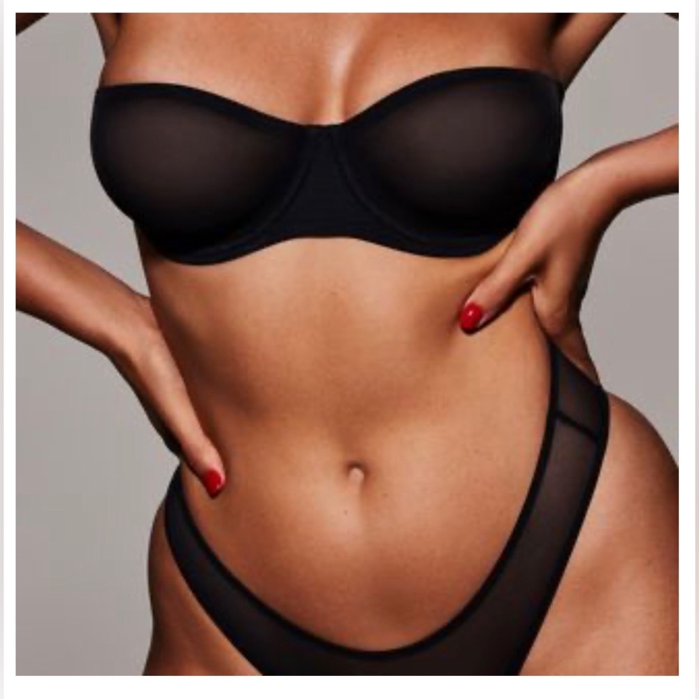 Skims Ultra Fine Mesh Strapless Bra Size 42DD